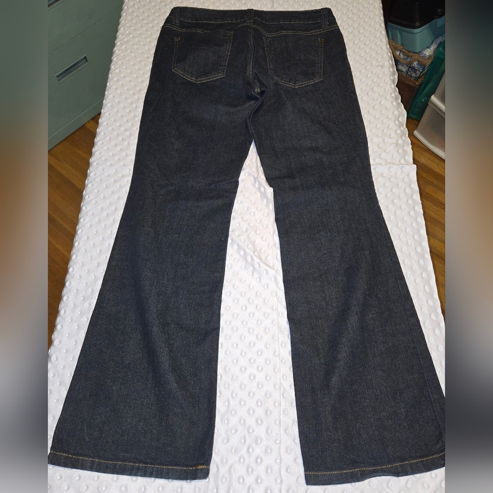 DKNY Jeans Soho Bootcut Dark Wash Mid Rise‎ Denim Blue Womens Size 12 - Picture 2 of 5